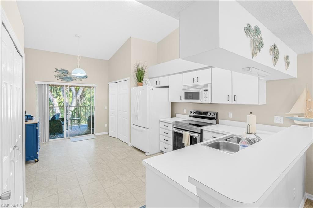 3930 Leeward Passage Ct, Unit 203, Bonita Springs, FL 34134 Photo