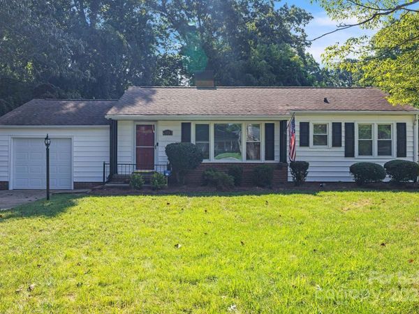 878 Henkel Road, Statesville, NC 28677