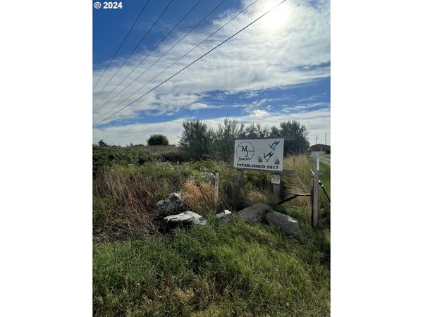 76398 E HIGHWAY 730, Irrigon, OR 97844