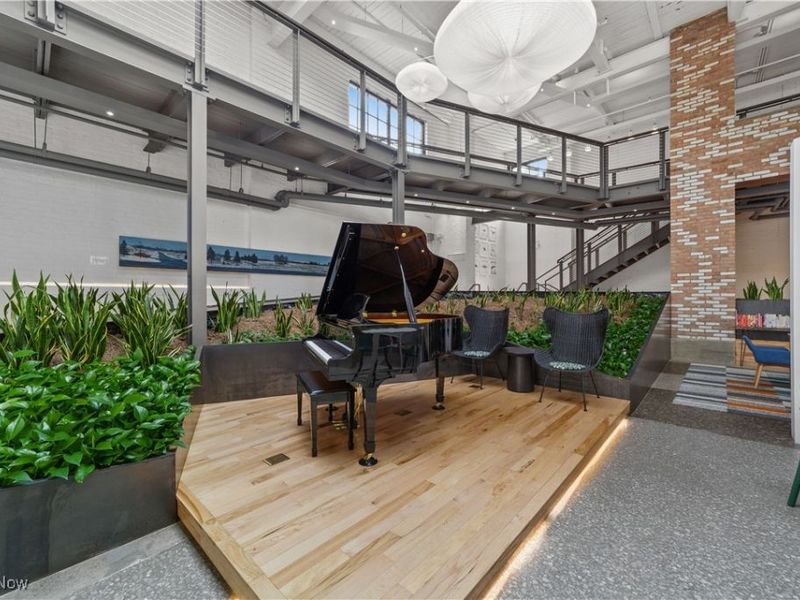 2048 Fulton Road, Unit 107, Cleveland, OH 44113 Photo 9