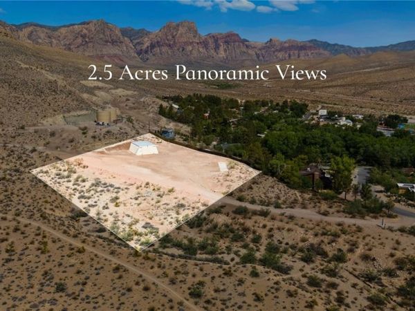 100 Spanish Trail, Las Vegas, NV 89110