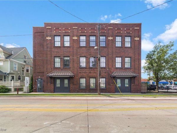 2048 Fulton Road, Unit 114, Cleveland, OH 44113