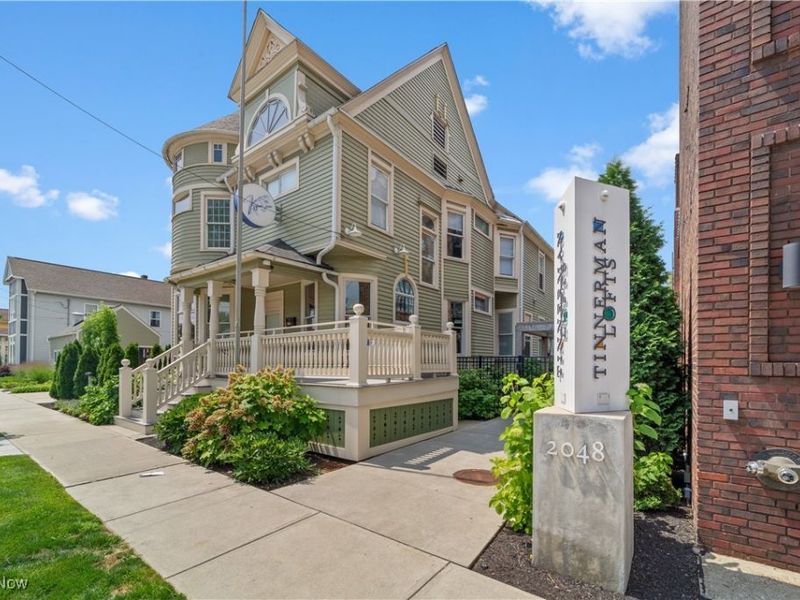 2048 Fulton Road, Unit 114, Cleveland, OH 44113 Photo 4