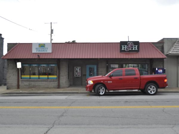 113 N Main Avenue, Bolivar, MO 65613