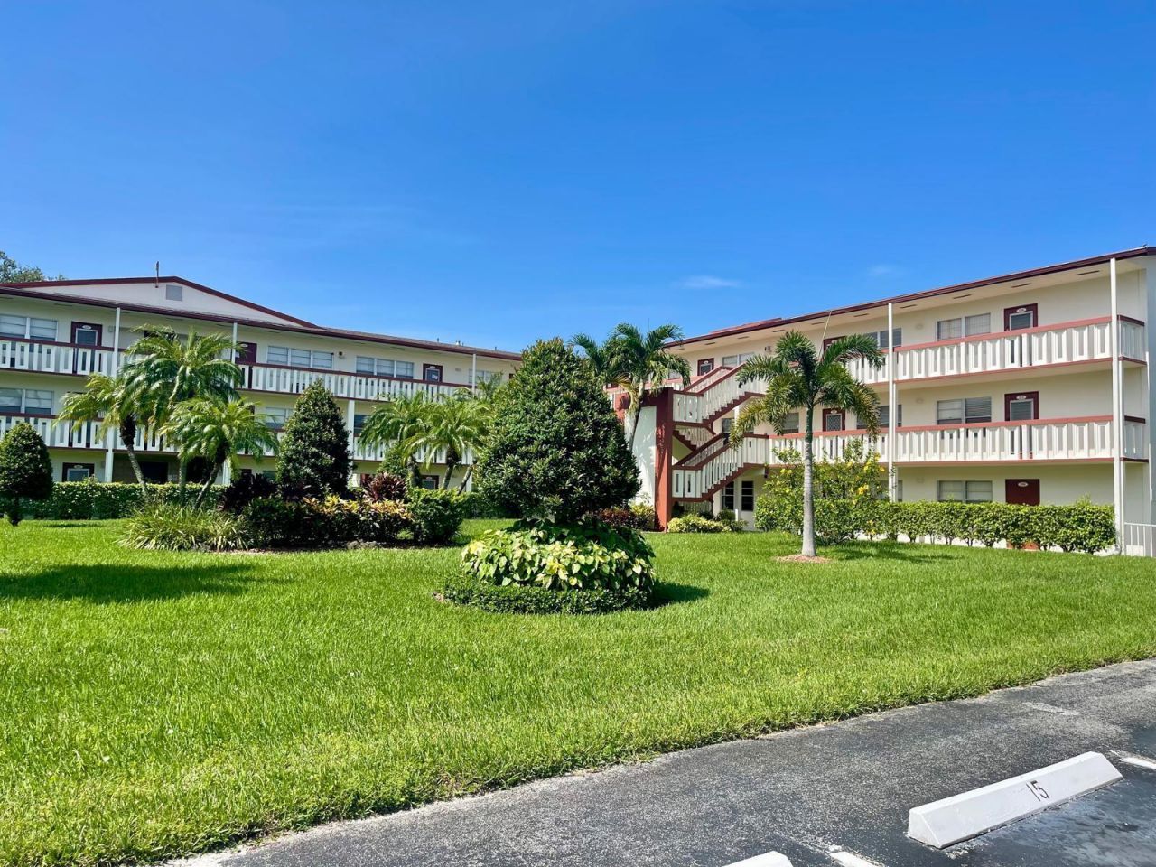 328 Brighton, Unit H, Boca Raton, FL 33434 Photo