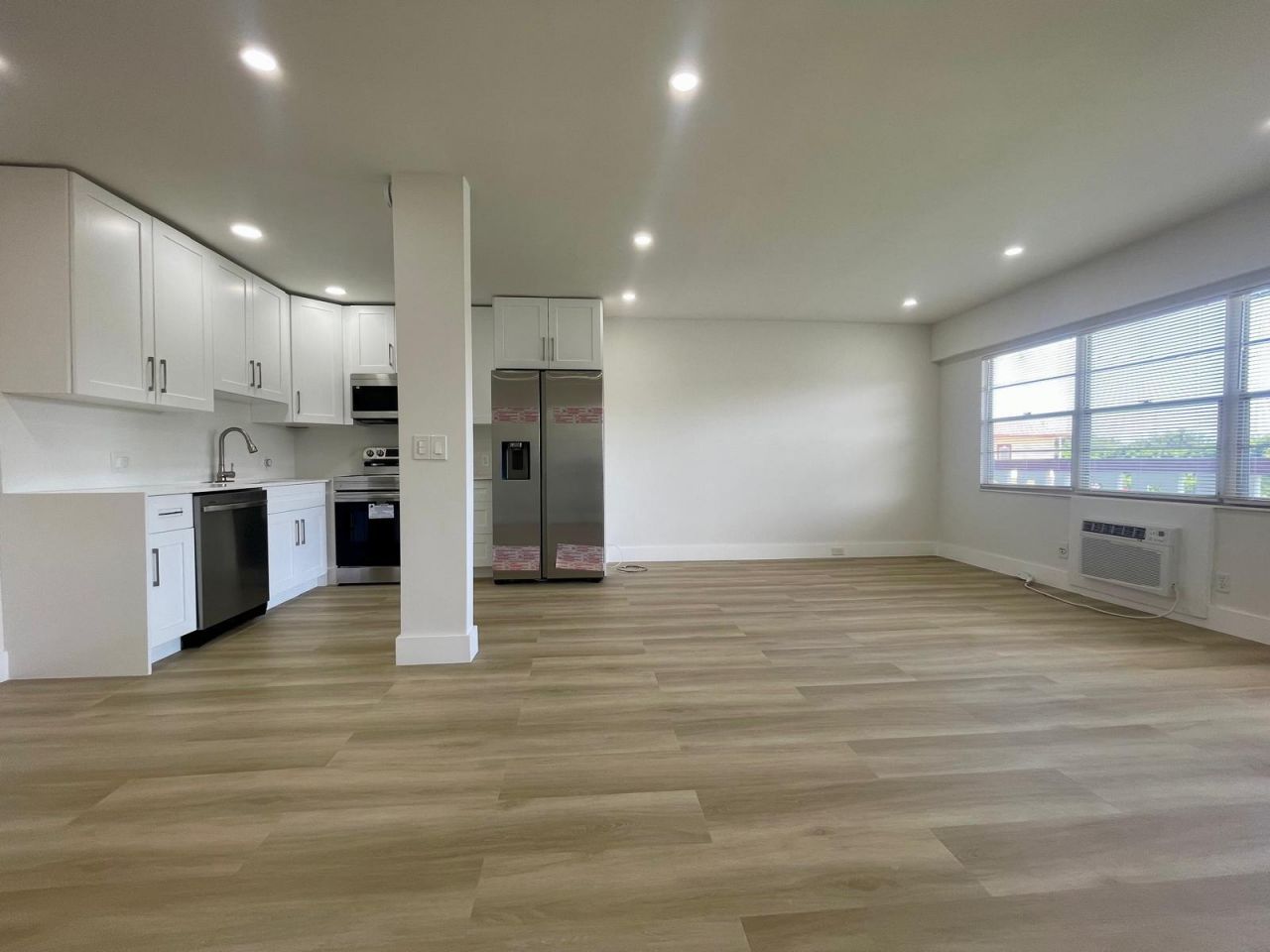 328 Brighton, Unit H, Boca Raton, FL 33434 Photo