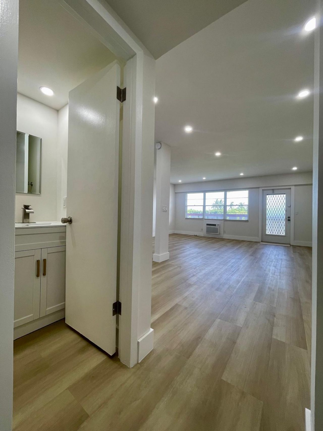 328 Brighton, Unit H, Boca Raton, FL 33434 Photo