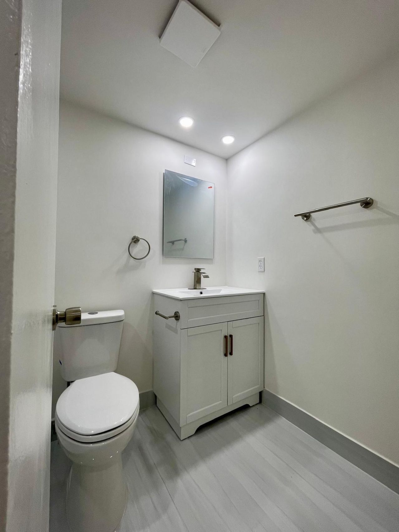 328 Brighton, Unit H, Boca Raton, FL 33434 Photo