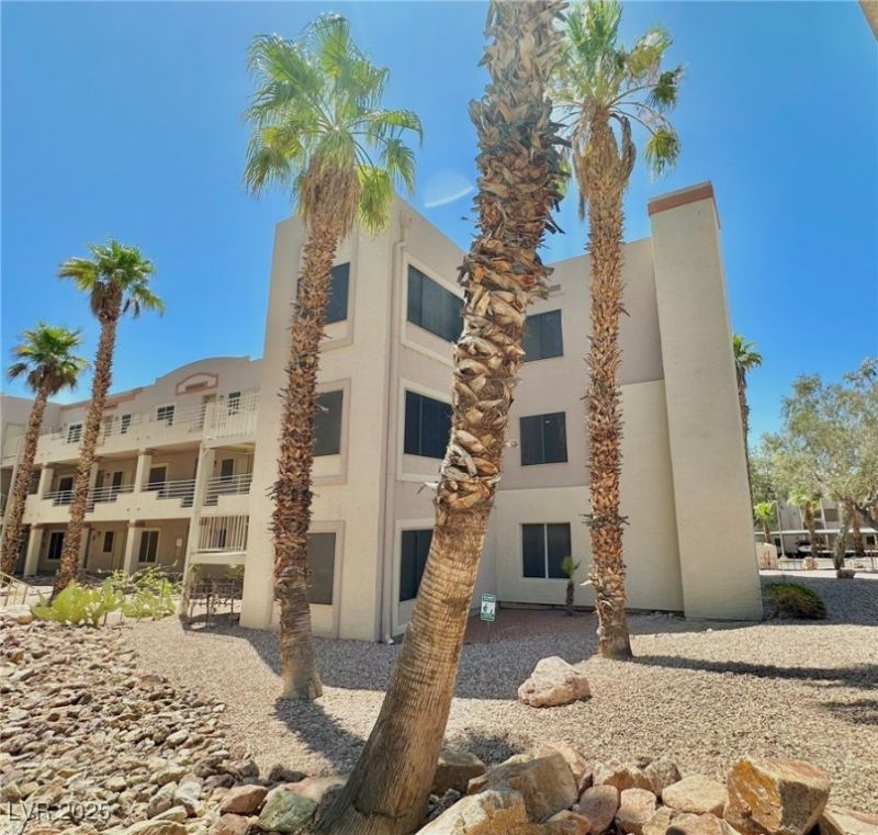 2060 Mesquite Lane, Unit 205, Laughlin, NV 89029 Main Photo