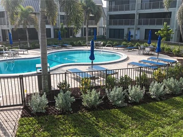 760 Sextant DR, Unit 321, SANIBEL, FL 33957