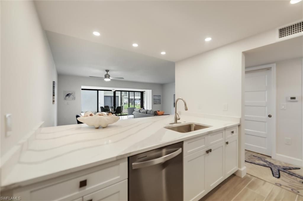 760 Sextant Dr, Unit 321, Sanibel, FL 33957 Photo