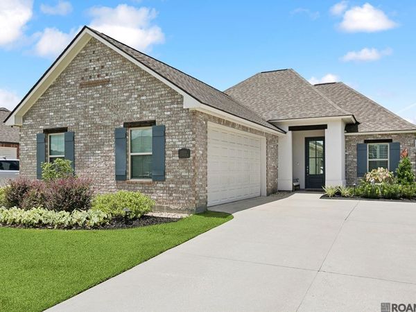 13314 Belle Prairie Dr, Geismar, LA 70734