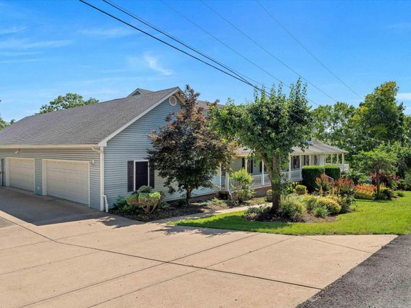 198 Wallick Drive, Cotter, AR 72626