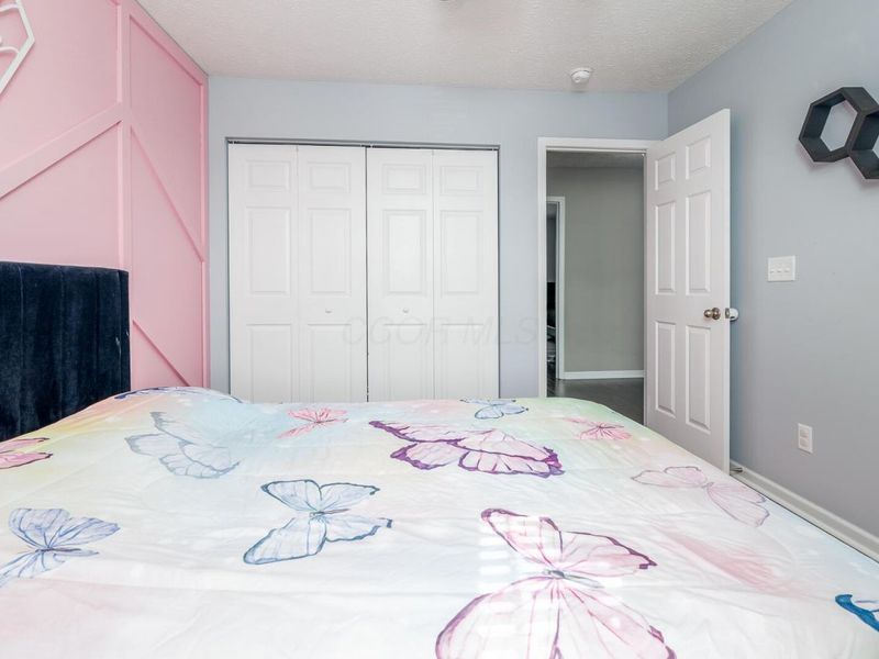 5 Burroughs Drive, Ashville, OH 43103 Photo 26