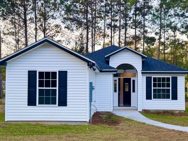 95 Chesterfield Road, Greensboro, FL 32330