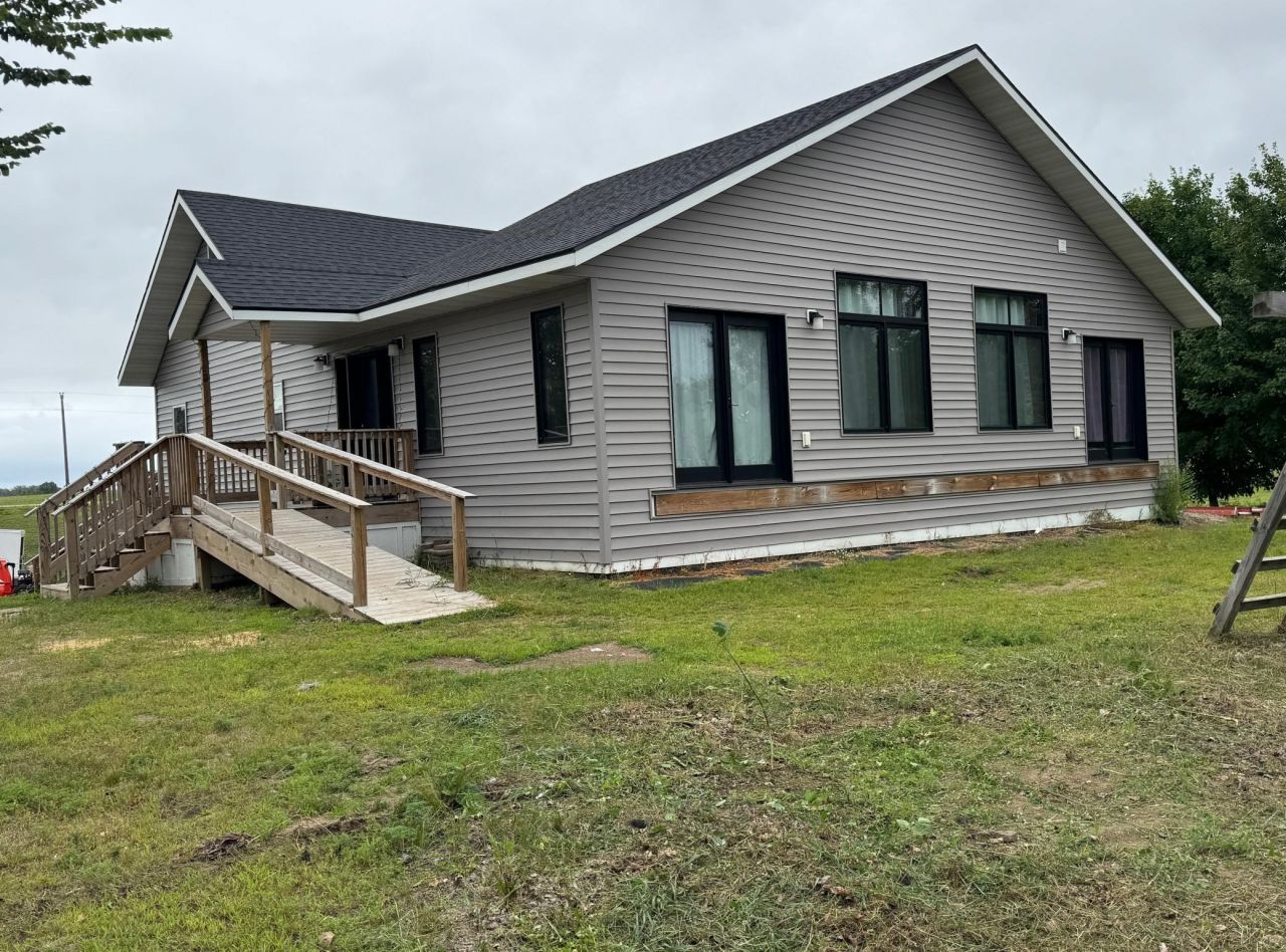 37994 450th Avenue, Perham, MN 56573 Main Photo