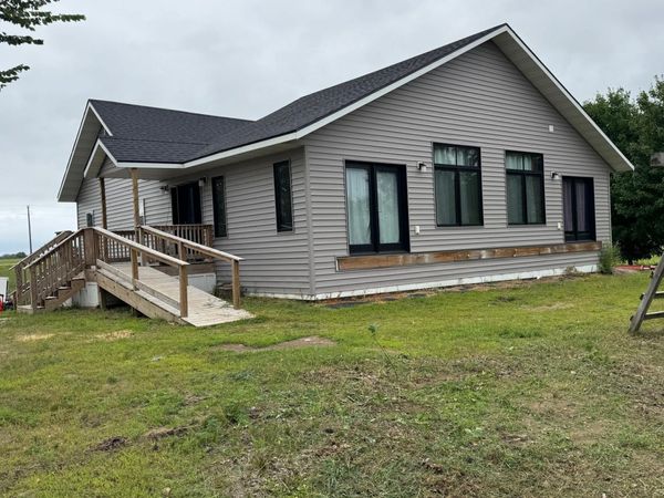 37994 450th Avenue, Perham, MN 56573