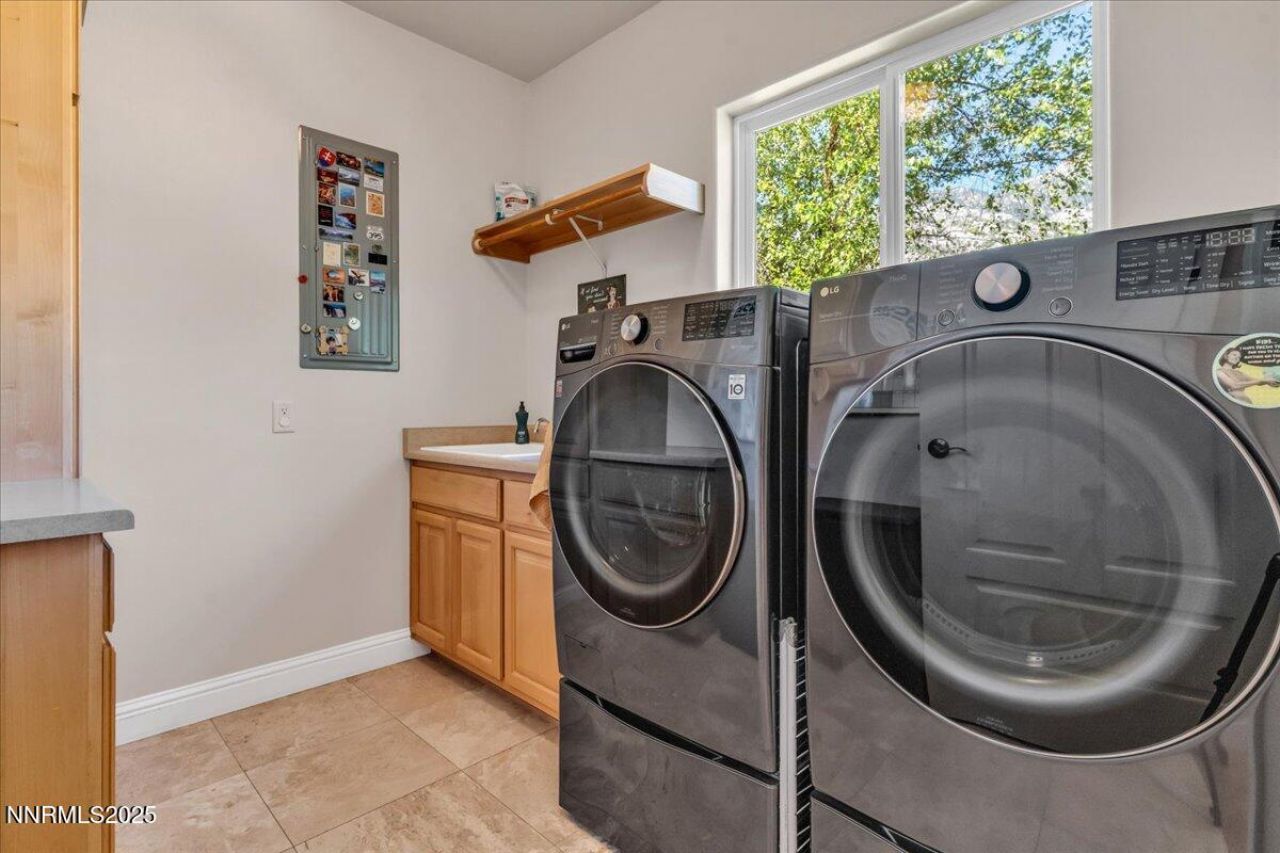 1272 Kingsbury Grade Road, Gardnerville, NV 89460 Photo