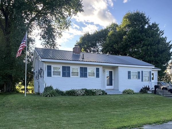 48 Beech Street, East Millinocket, ME 04430