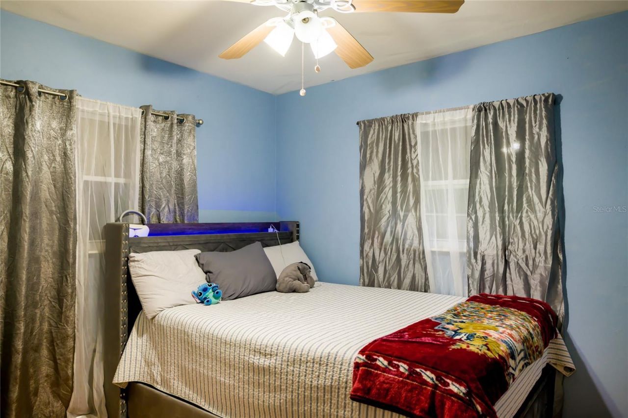 2106 25th Avenue W, Bradenton, FL 34205 Photo