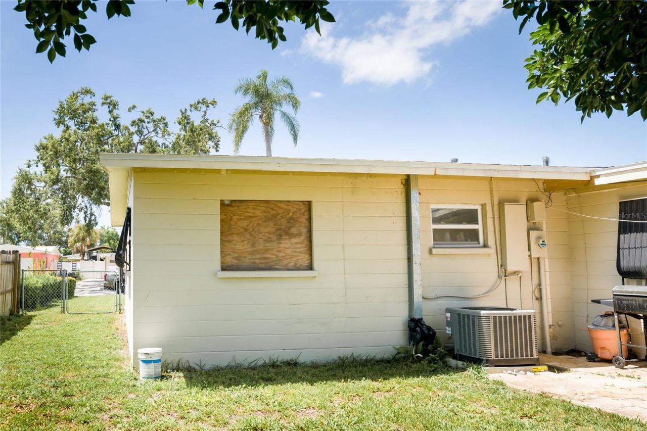 2106 25th Avenue W, Bradenton, FL 34205 Photo