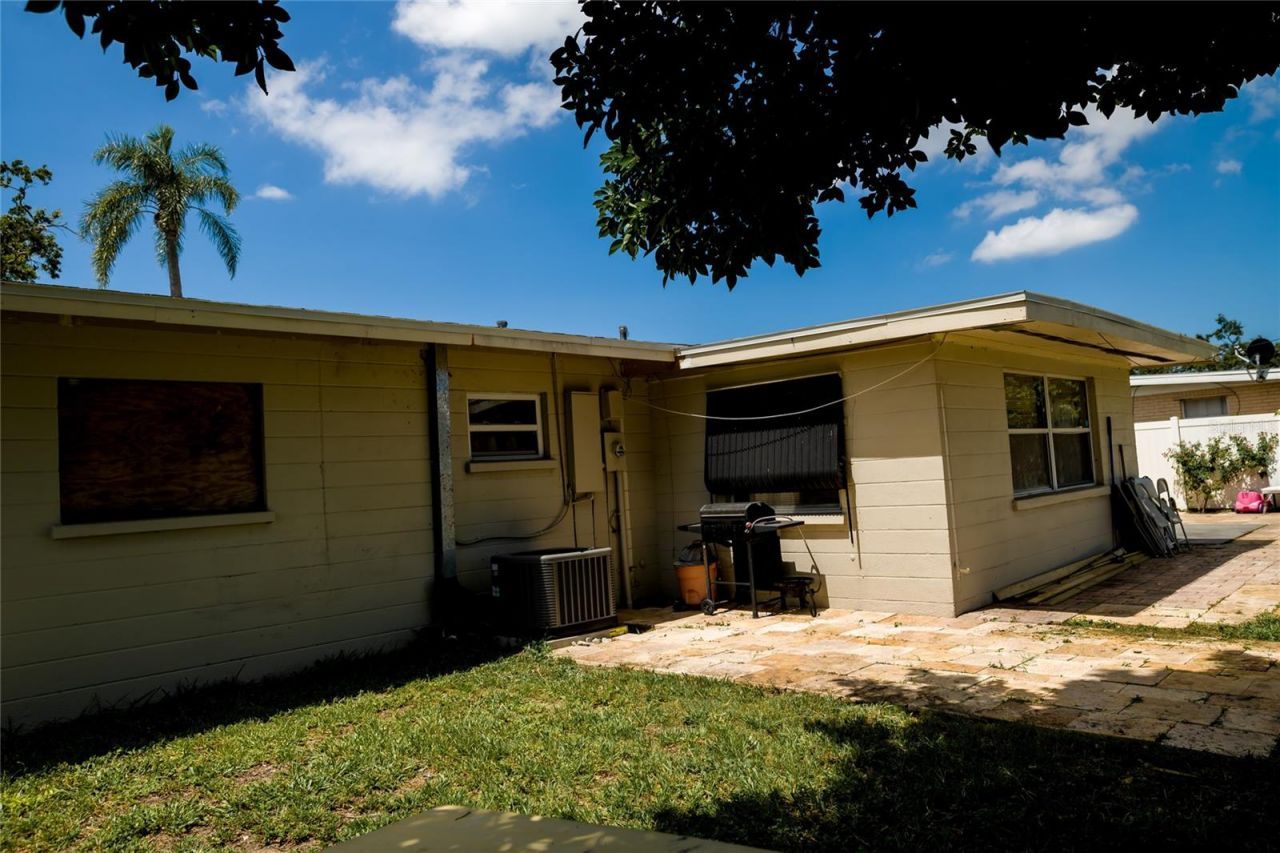 2106 25th Avenue W, Bradenton, FL 34205 Photo