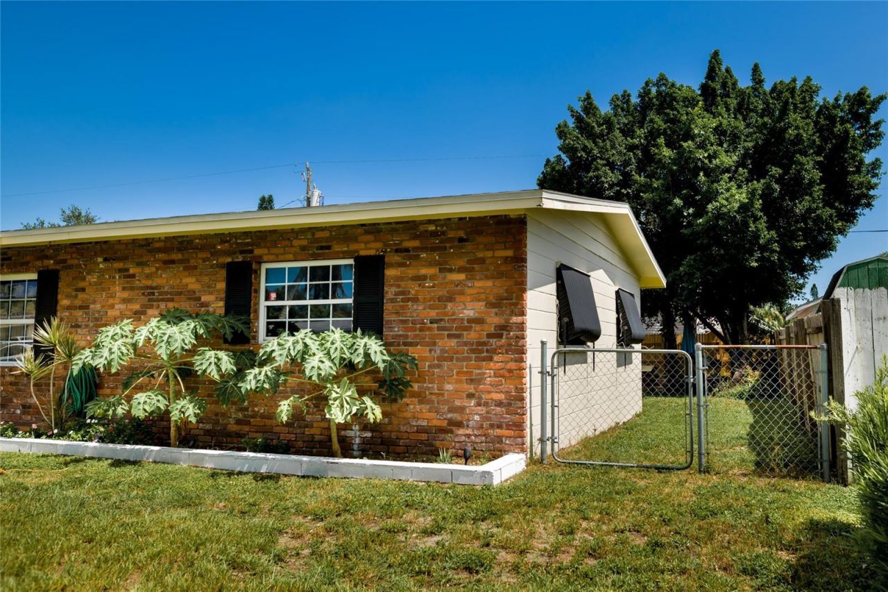 2106 25th Avenue W, Bradenton, FL 34205 Photo