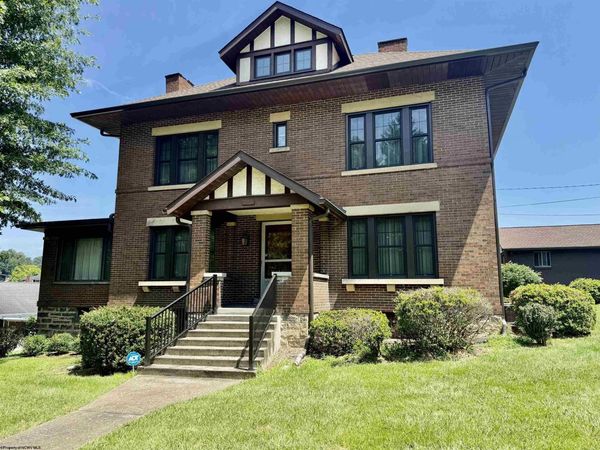 909 7th Street, Fairmont, WV 26554