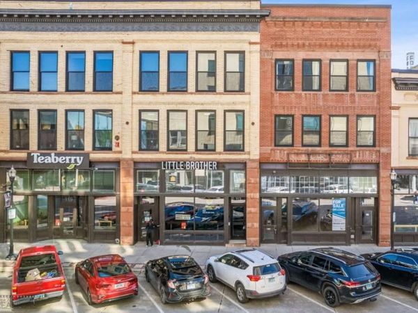 117 Broadway N, Unit 200, Fargo, ND 58102