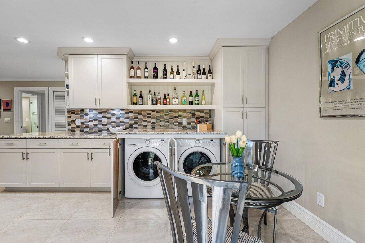 18 Westgate Lane, Unit A, Boynton Beach, FL 33436 Photo