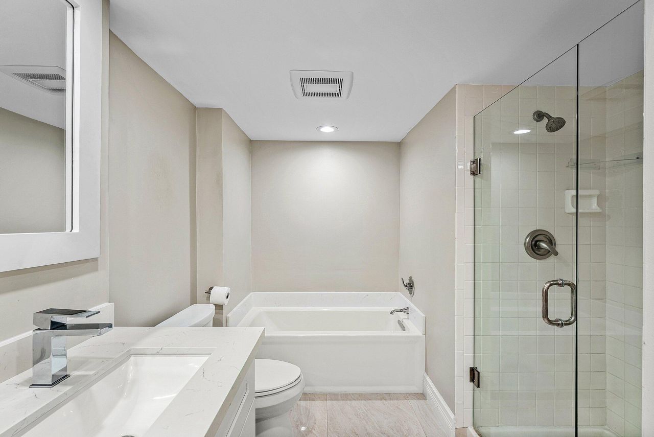 18 Westgate Lane, Unit A, Boynton Beach, FL 33436 Photo