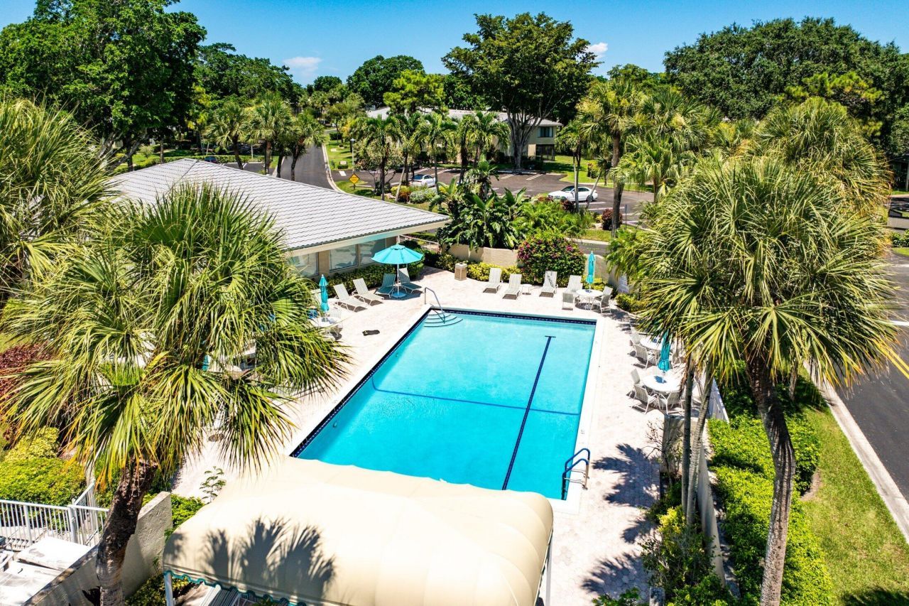 18 Westgate Lane, Unit A, Boynton Beach, FL 33436 Photo