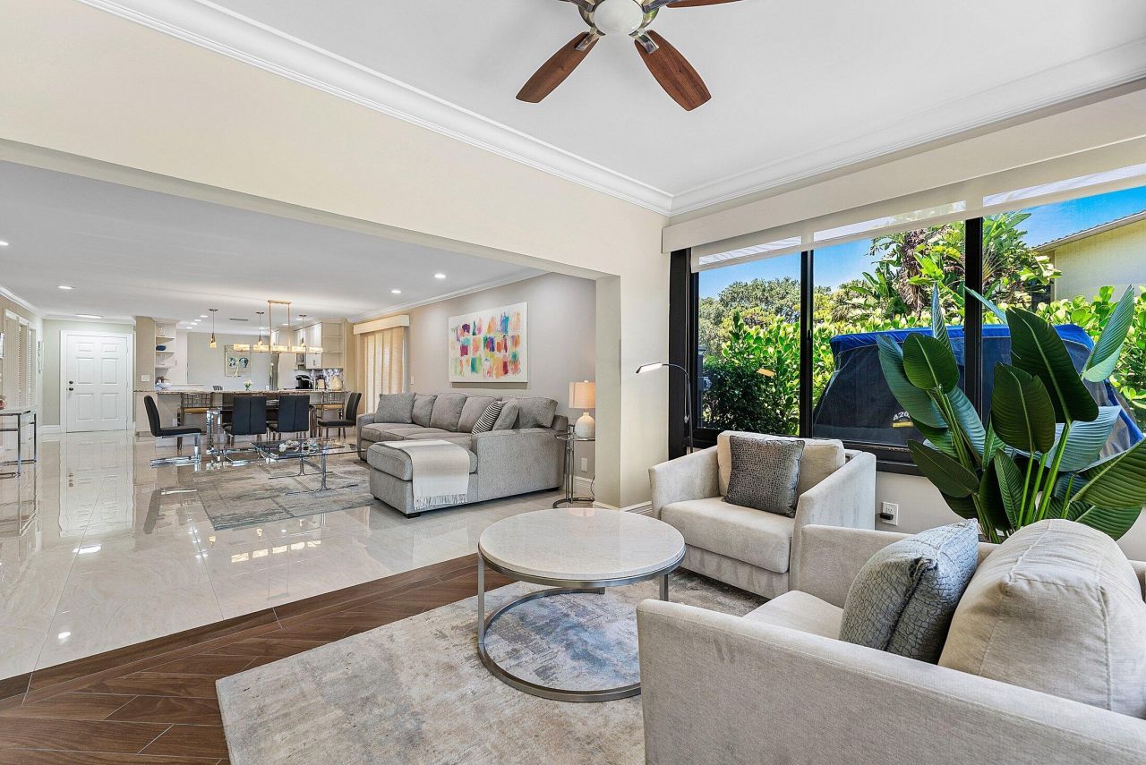 18 Westgate Lane, Unit A, Boynton Beach, FL 33436 Photo