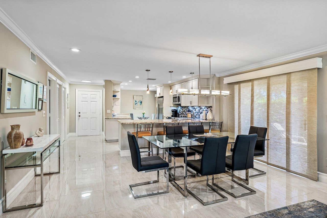 18 Westgate Lane, Unit A, Boynton Beach, FL 33436 Photo