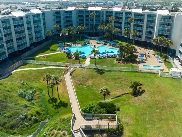 800 Sandcastle Dr, Unit 130, Port Aransas, TX 78373