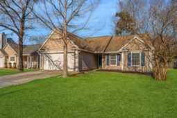 359 Parish Parc Drive photo 4