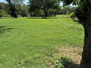 2414 Finklea Street, Dallas, TX 75212