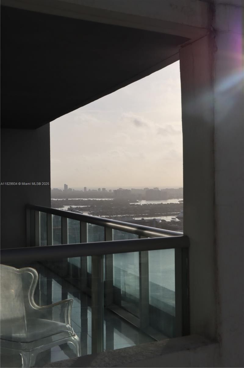 475 Brickell Ave, Unit 4207, Miami, FL 33131 Photo