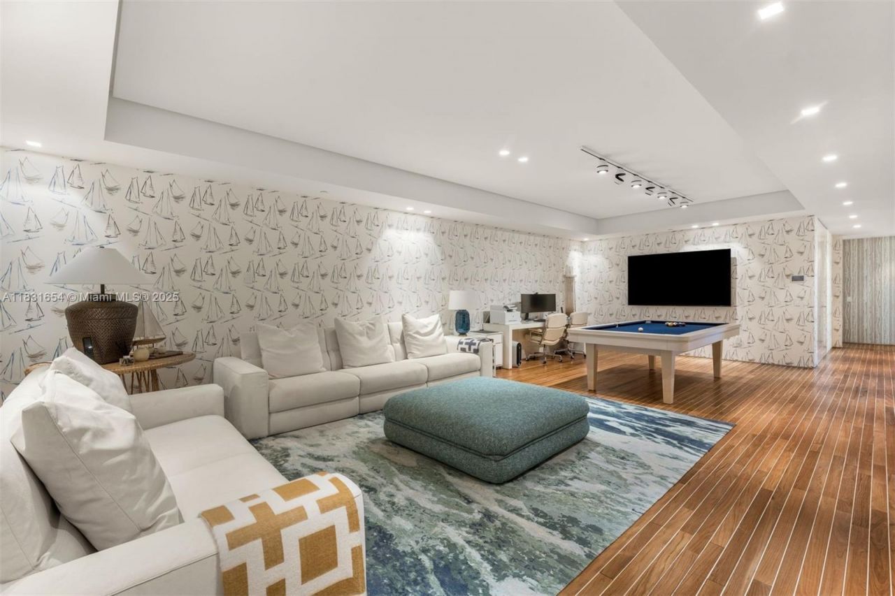 9349 Collins Ave, Unit 1101, Surfside, FL 33154 Photo