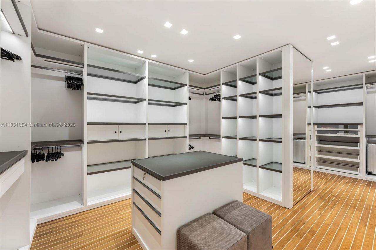 9349 Collins Ave, Unit 1101, Surfside, FL 33154 Photo