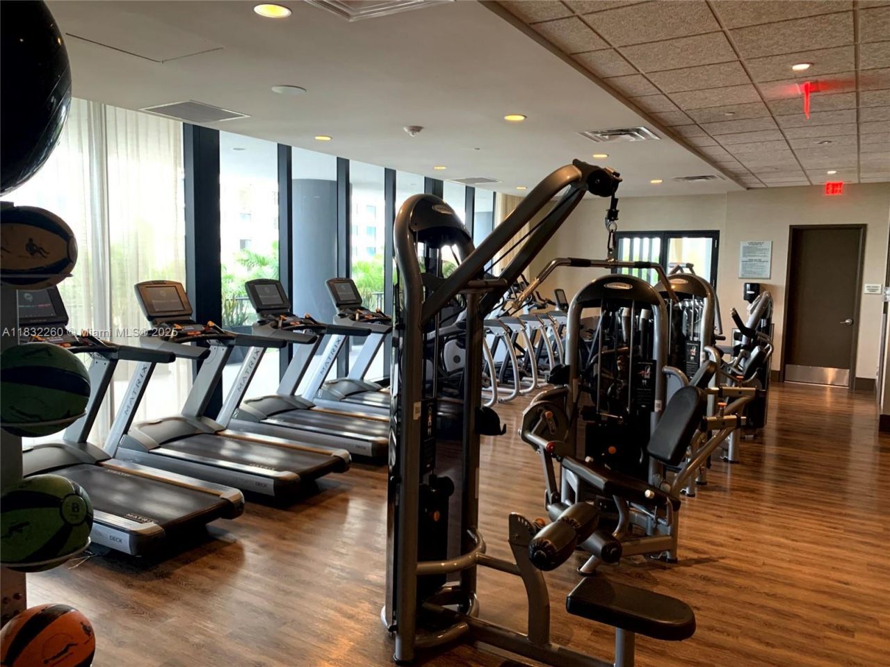 5252 NW 85th Ave, Unit 803, Doral, FL 33166 Photo