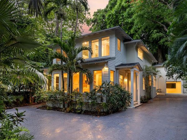 4286 S Douglas Rd, Miami, FL 33133