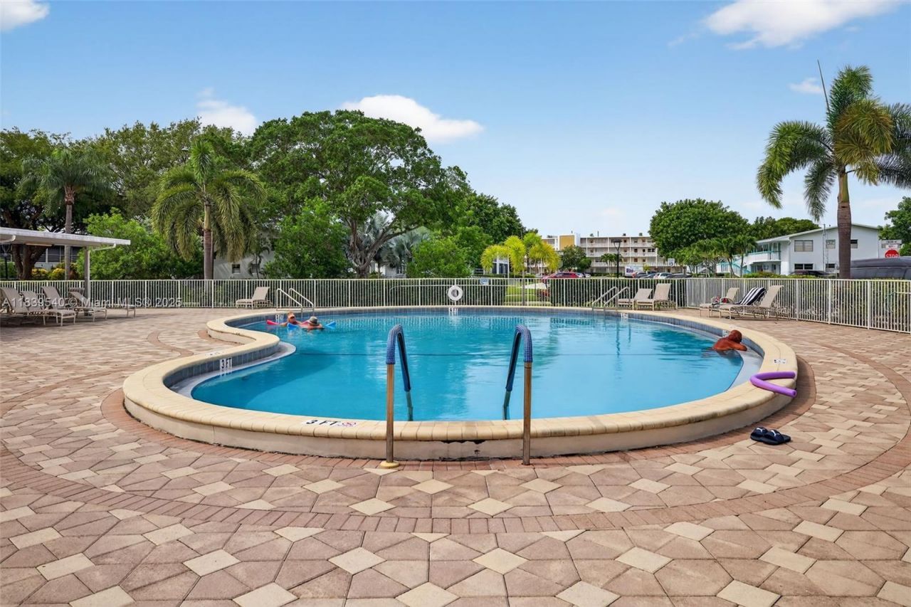 3029 Harwood D, Unit 3029, Deerfield Beach, FL 33442 Photo