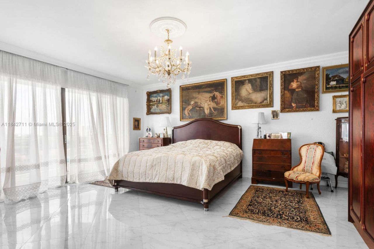 19500 Turnberry Way, Unit 9D, Aventura, FL 33180 Photo