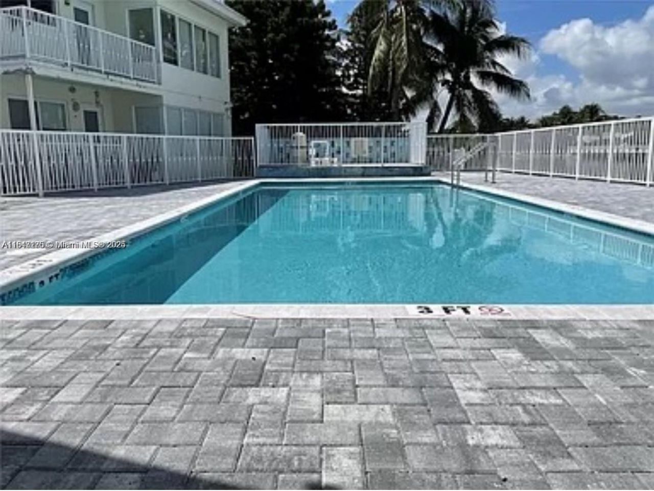 1225 Marseille Dr, Unit 18, Miami Beach, FL 33141 Photo