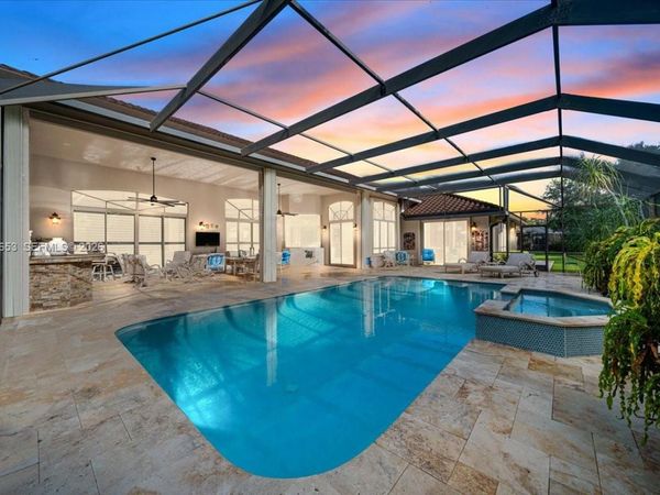 125 Dockside Cir, Weston, FL 33327