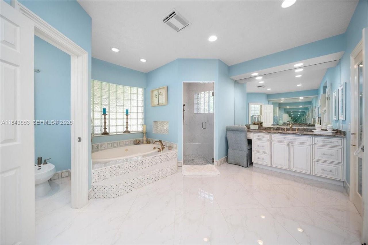 125 Dockside Cir, Weston, FL 33327 Photo