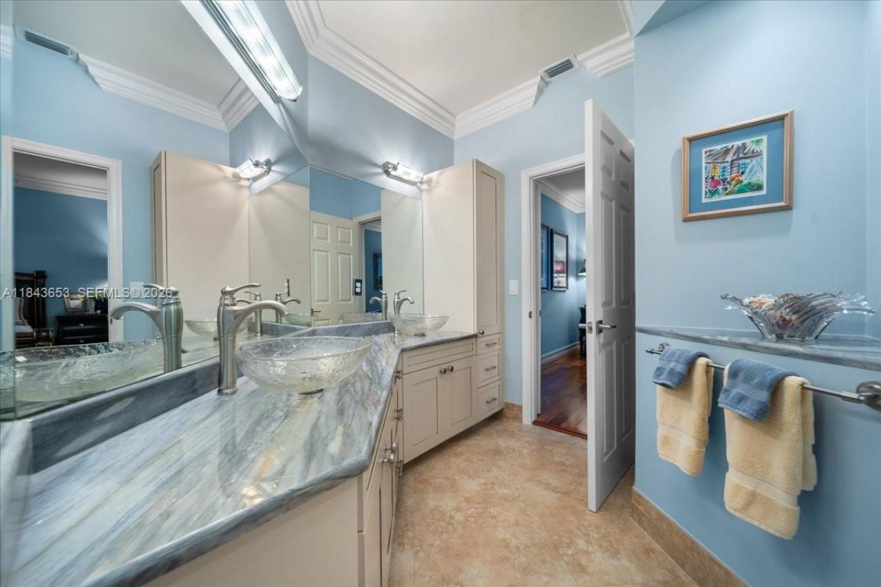 125 Dockside Cir, Weston, FL 33327 Photo