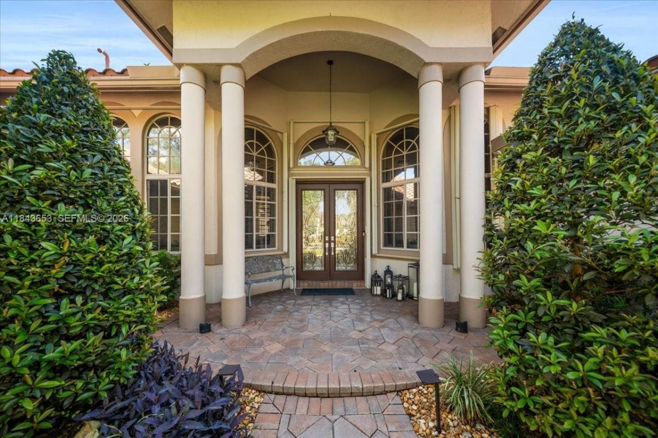 125 Dockside Cir, Weston, FL 33327 Photo