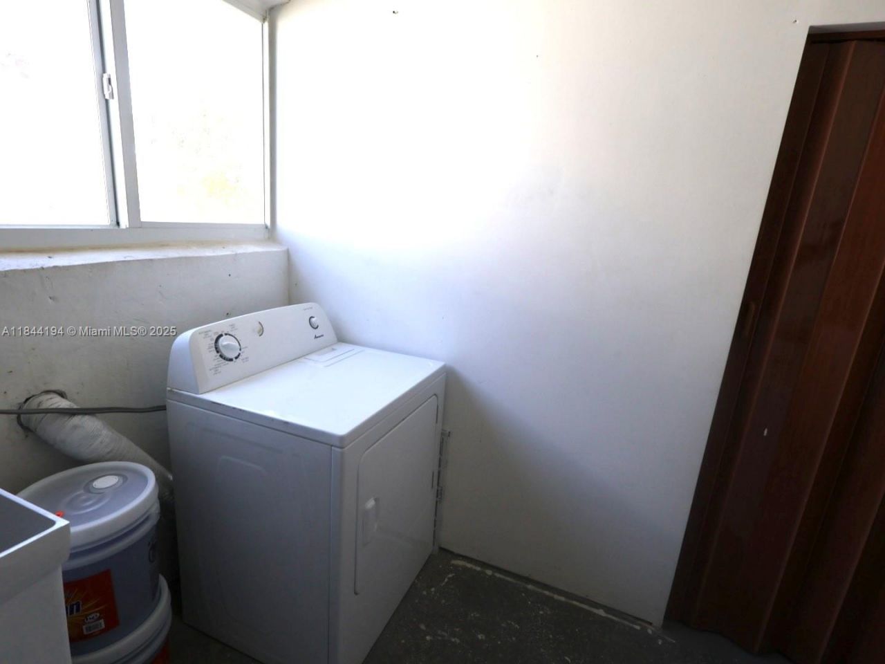 9170 NW 24th Pl, Sunrise, FL 33322 Photo